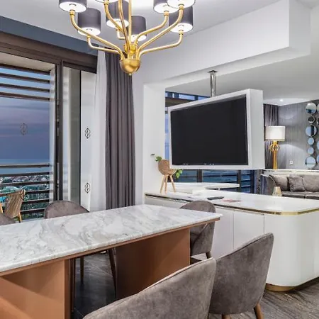 Nirvana Cosmopolitan - Convention & Sports Center Antalya